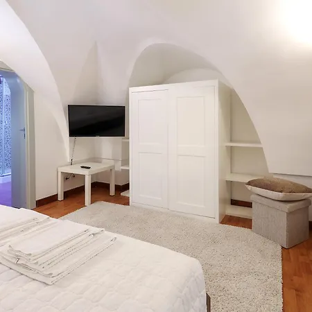 Apartamento Goodstay La 10 Lecce